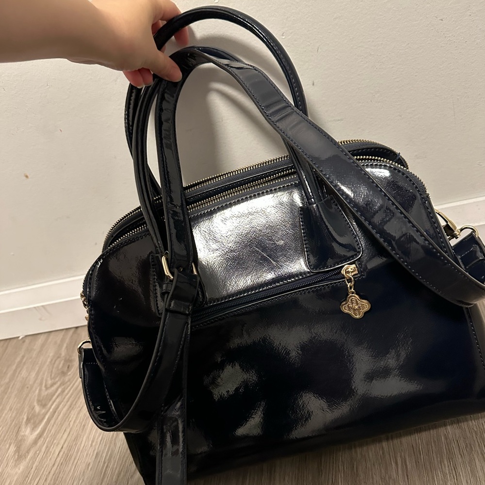 Matthew Cox| Oversized Shiny Navy Leatherette Bag - Picture 10 of 12